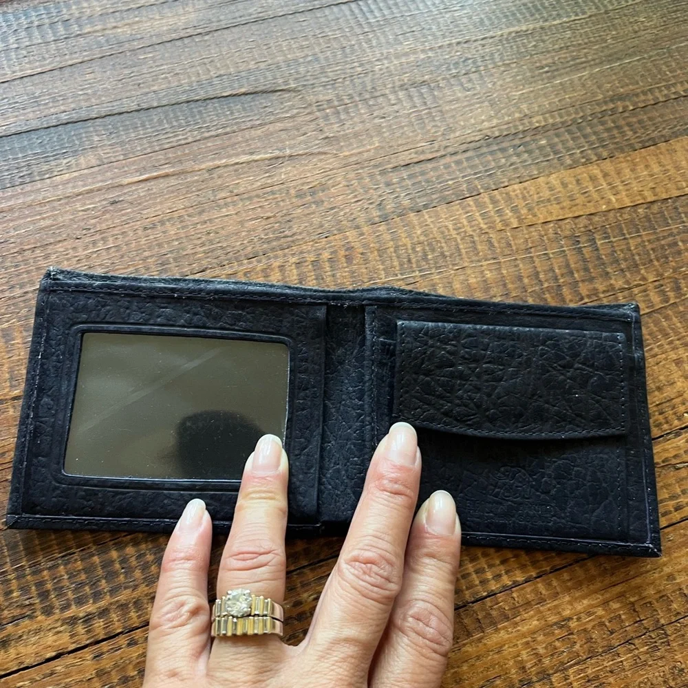 Genuine Leather Men's Bifold Wallet - Navy